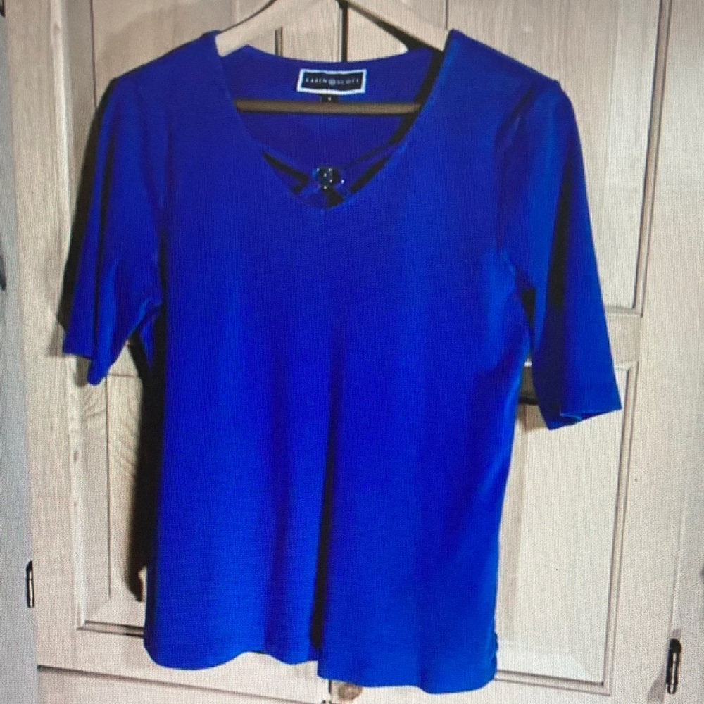 Alfani Royal Blue V-Neck Short Sleeve Top with Decorative Ring